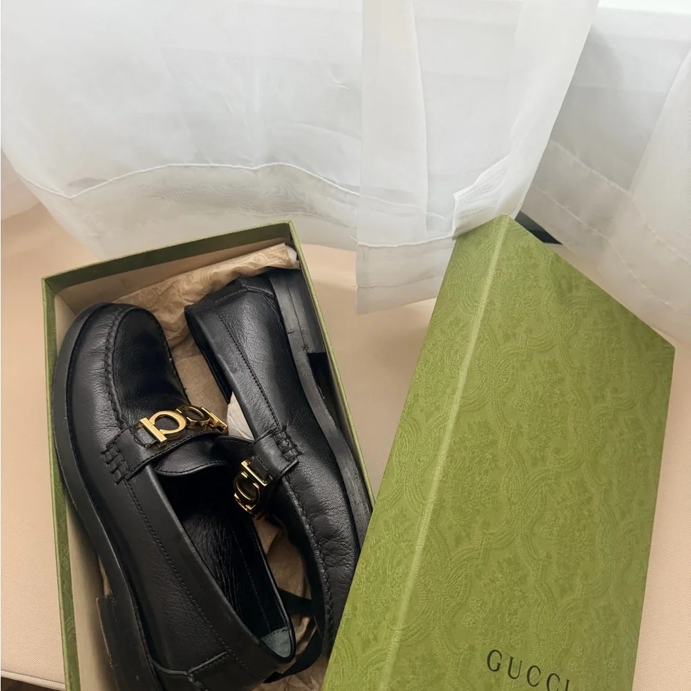 Gucci Loafers - Picture 2 of 7
